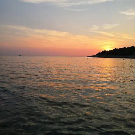 Colosseum Apartman Póla